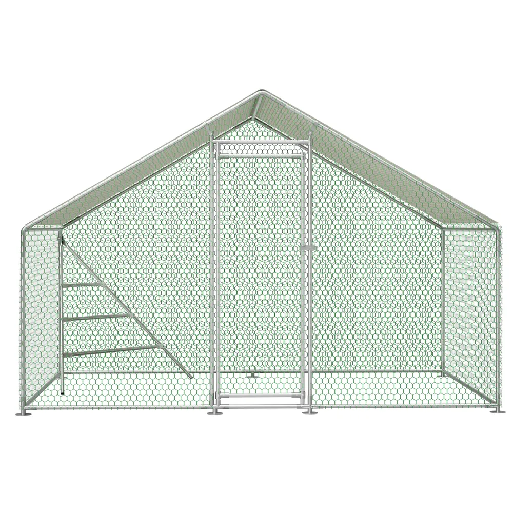 Enclos métallique avec échelle et couverture imperméable