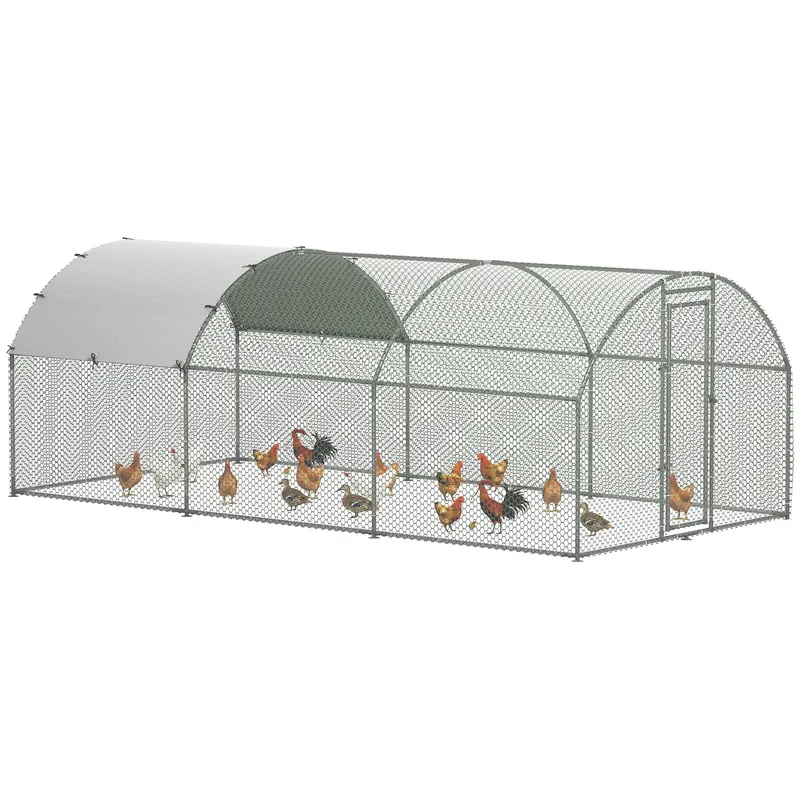 Grand poulailler 2,8 x 5,7 m avec toit anti-UV