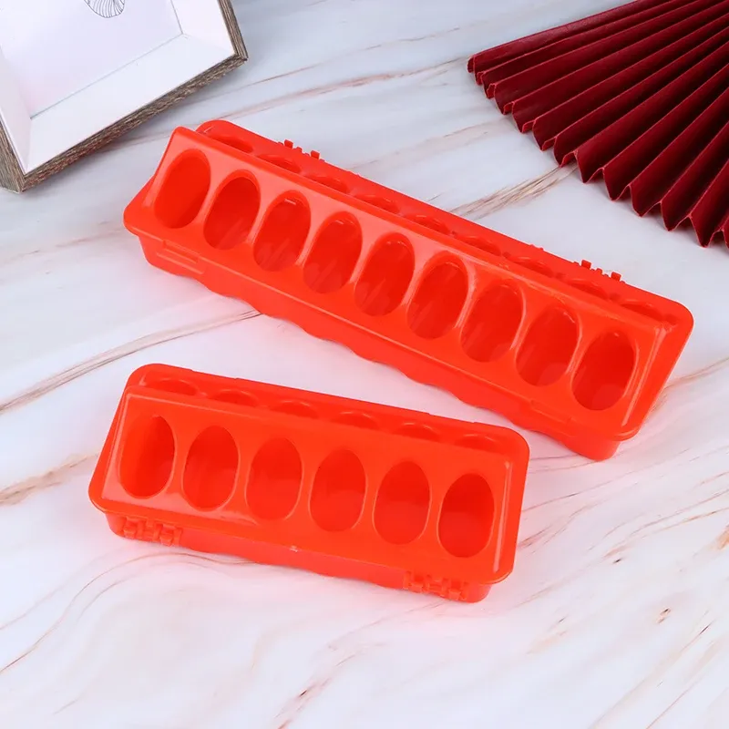 Mangeoire au sol en plastique à clapet 12 ou 18 trous