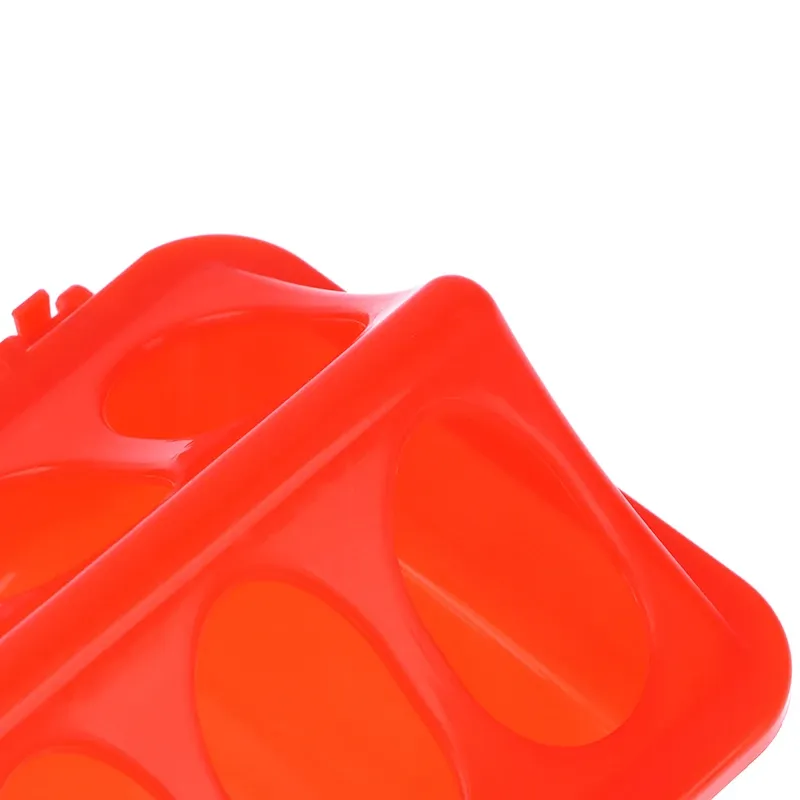 Mangeoire au sol en plastique à clapet 12 ou 18 trous